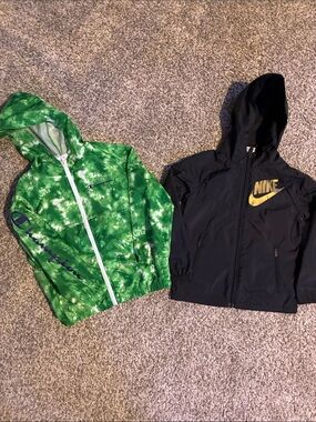 Nike Kids Black & Gold Hooded Windbreaker Jacket